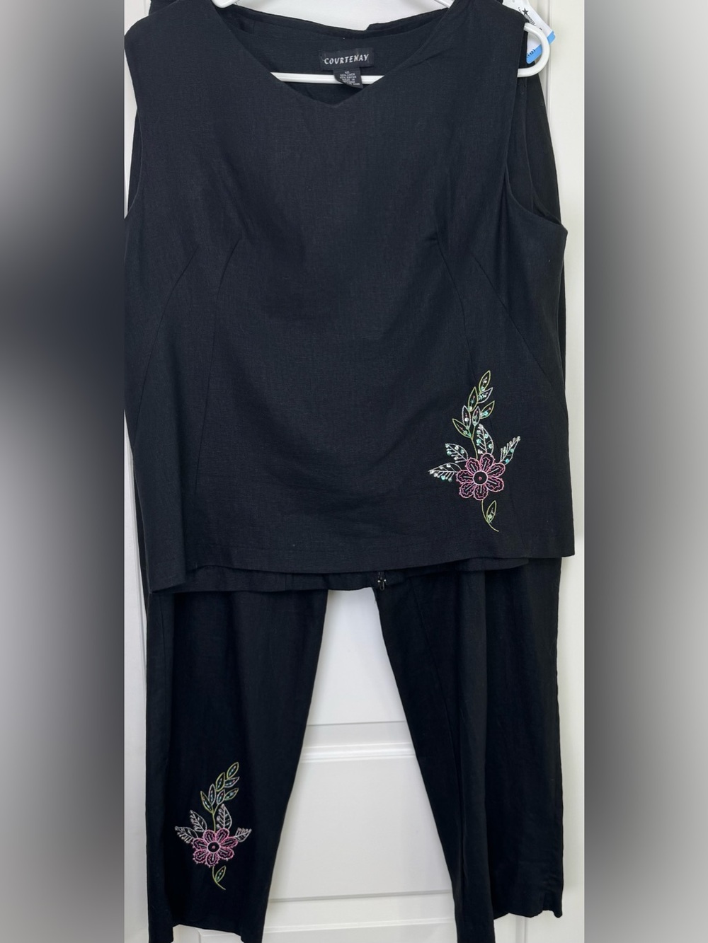 Courtenay Black Linen Blend Embroidered 2 Piece Pantsuit Set Size 12